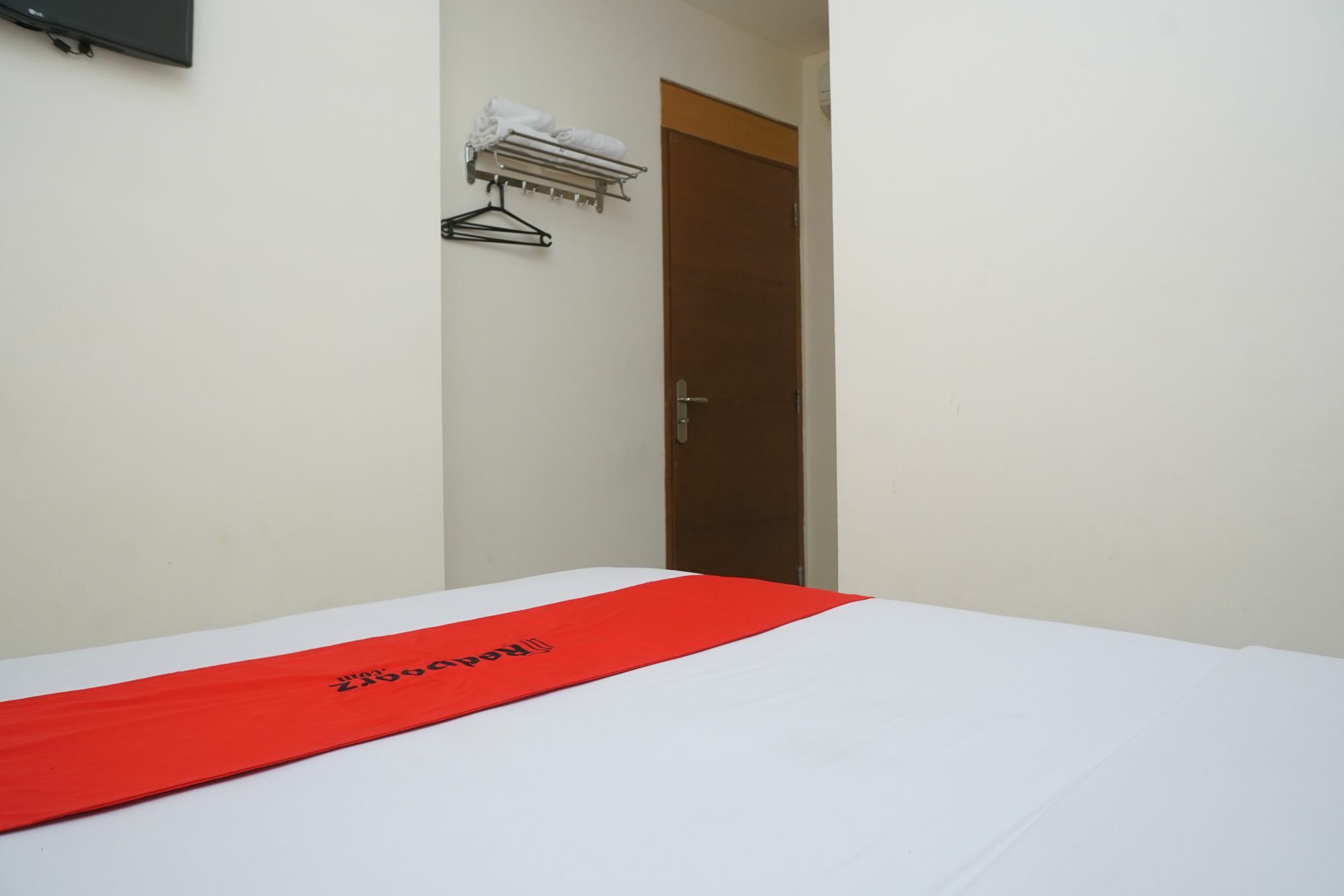 Reddoorz Plus @ Ciumbuleuit Area Bandung Exterior photo
